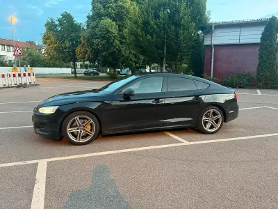 Gebraucht Audi A5 Sportback S-Line 190 PS (139 kW) 2020 Schwarz Kleinwagen