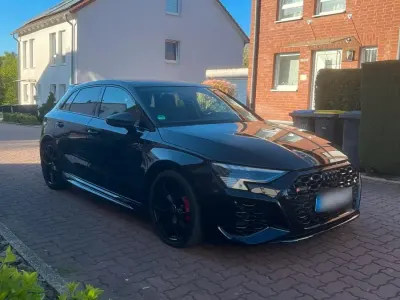 Brugt Audi RS3 Comfort 400 HK (294 kW) 2022 Sort Sedan