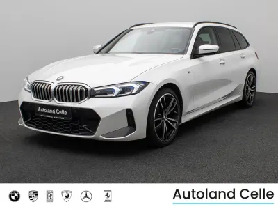Gebraucht BMW 320 M Sport 190 PS (139 kW) 2023 Mineralweiss metallica96braun Limousine