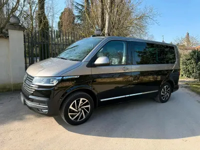 Gebraucht VW Multivan 150 PS (110 kW) 2022 Andere farben Van / Kleinbus