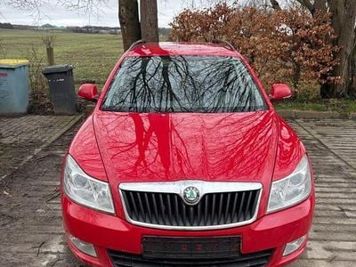 Gebraucht Skoda Octavia Elegance 160 PS (117 kW) 2009 Rot Kombi