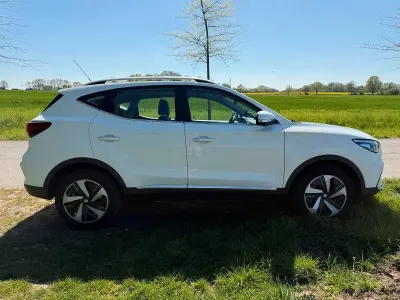 Gebraucht MG ZS Luxury 115 kW (157 PS) 2024 Weiß SUV