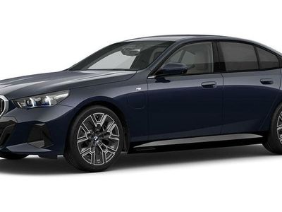 Schwarz Gebraucht 2025 BMW 550e Comfort Edition Limousine | 75.992 € (Fairer Preis)