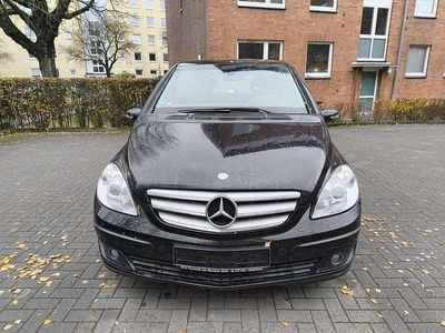 Schwarz Gebraucht 2006 Mercedes 170 Kombi | 2.700 € (Fairer Preis)