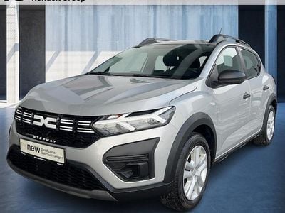 Gebraucht Dacia Sandero Essentiel 101 PS (74 kW) 2024 Grau Limousine