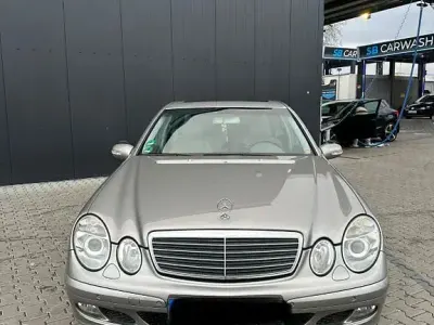 Brugt Mercedes E200