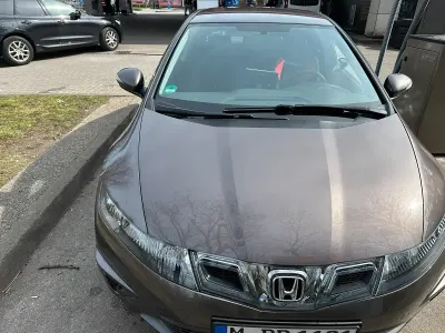 Occasion Honda Civic 99 ch (72 kW) 2011 Marron Citadine