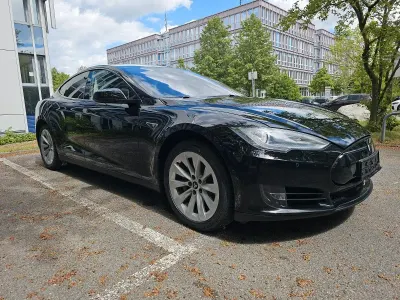 Occasion Tesla Model S 278 kW (378 ch) 2014 Noir Citadine