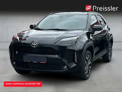 Gebraucht Toyota Yaris 131 PS (96 kW) 2026 Black mica / ink Kleinwagen
