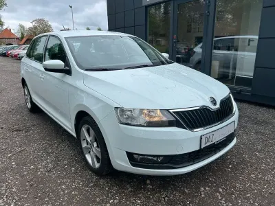 Używany Skoda Rapid Cool Edition 95 KM (69 kW) 2019 Biały Hatchback