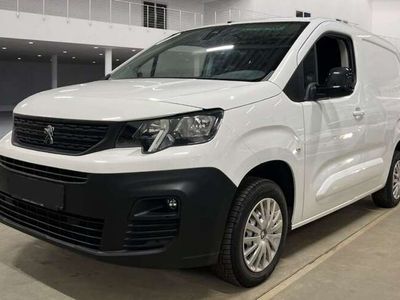 gebraucht Peugeot Partner Premium L1 Kamera*SZH*AHK*Standheizung