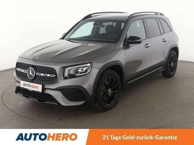 Mercedes GLB220