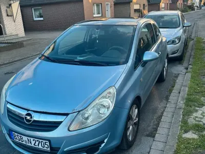 Używany Opel Corsa 60 KM (44 kW) 2007 Niebieski Hatchback