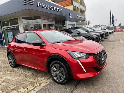 Gebraucht Peugeot e-208 Allure 100 kW (136 PS) 2023 Kleinwagen