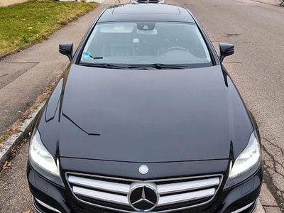 Schwarz Gebraucht 2014 Mercedes CLS350 Shooting Brake Kombi | 15.300 € (Fairer Preis)