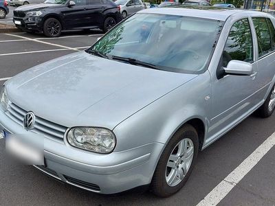 Gebraucht VW Golf IV 130 PS (95 kW) 2001 Silber Limousine