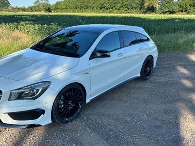 Mercedes CLA45 AMG Shooting Brake