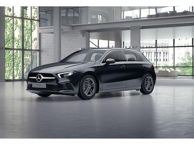 Gebraucht Mercedes A200 Progressive 162 PS (119 kW) 2018 Metalliclack kosmosschwarz Limousine