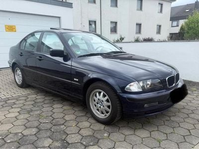 BMW 318