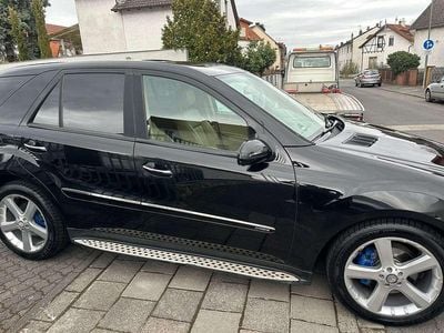 Gebraucht Mercedes ML320 224 PS (164 kW) 2007 Obsidianschwarz  metalliclack SUV
