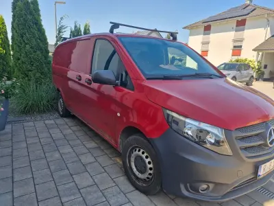 Gebraucht Mercedes Vito 136 PS (100 kW) 2016 Rot Van