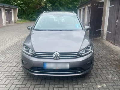 Gebraucht VW Golf Sportsvan Highline 125 PS (91 kW) 2015 Grau Van / Kleinbus