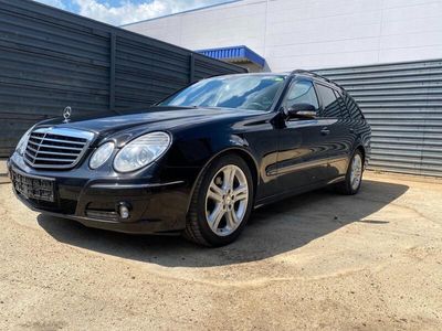 Mercedes E320
