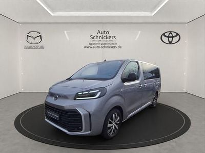 Gebraucht Toyota Proace Verso Club 177 PS (130 kW) 2024 Silver metallic Kombi