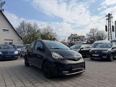 Gebraucht Toyota Aygo Cool 68 PS (50 kW) 2013 Midnight black Kleinwagen