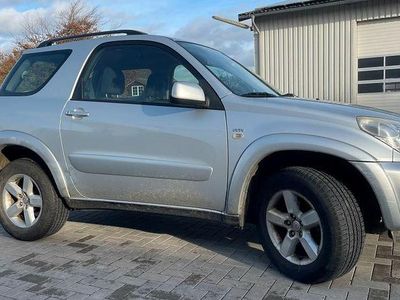 Silber Gebraucht 2005 Toyota RAV4 SUV | 10.700 €