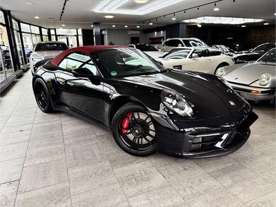 Porsche 911 Carrera GTS