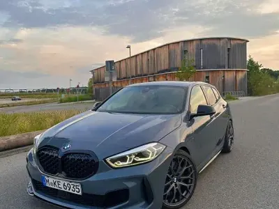 Gebraucht BMW M135 Performance 306 PS (225 kW) 2020 Grau Kleinwagen