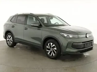 Neu VW Tiguan Life 150 PS (110 kW) 2026 Andere SUV