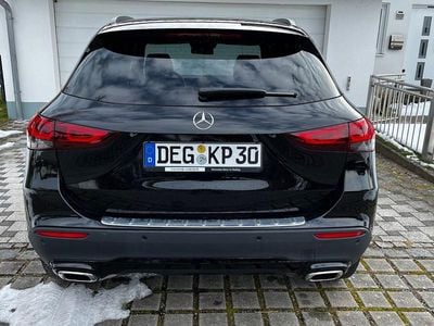 Schwarz Gebraucht 2022 Mercedes GLA220 SUV | 32.900 € (Superpreis)