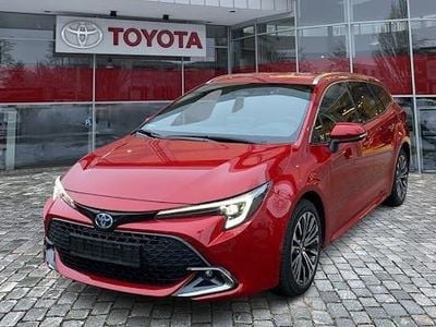 Rot Gebraucht 2024 Toyota Corolla Sport Kombi | 28.990 € (Guter Preis)