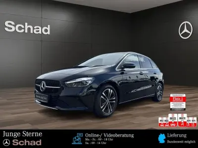 Gebraucht Mercedes B200 163 PS (119 kW) 2025 Lack kosmosschwarz Kleinwagen
