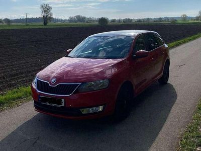 Usata Skoda Rapid Elegance 105 CV (77 kW) 2014 Rosso Utilitaria