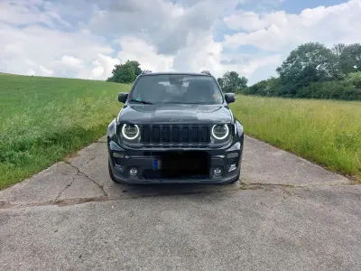 Gebraucht Jeep Renegade 150 PS (110 kW) 2022 Schwarz SUV