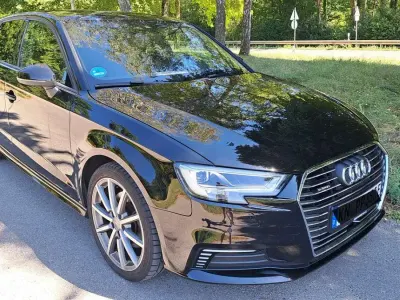Gebraucht Audi A3 Sportback e-tron 204 PS (150 kW) 2020 Schwarz Kleinwagen