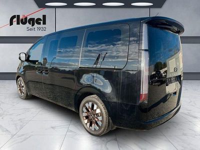 Usata Hyundai Staria Signature 177 CV (130 kW) 2022 Nero Monovolume