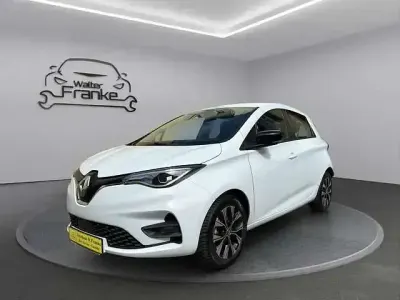 Gebraucht Renault Zoe 50 kW (69 PS) 2022 Gletscherweiss Kleinwagen