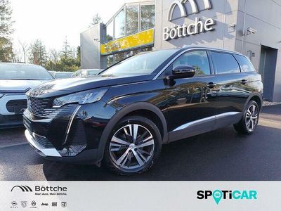 Andere farbe Gebraucht 2022 Peugeot 5008 Allure SUV | 31.980 € (Teuer)
