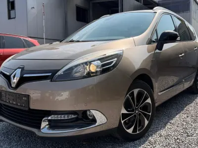 Gebraucht Renault Grand Scénic IV Bose Edition 131 PS (96 kW) 2016 Gold Van / Kleinbus