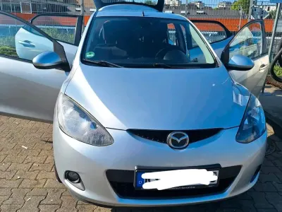 Gebraucht Mazda 2 103 PS (75 kW) 2008 Silber Kleinwagen