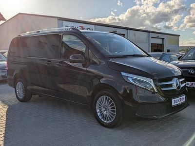 Mercedes V220