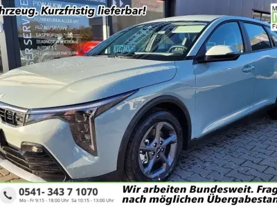 Nowe Kia K4 Vision 150 KM (110 kW) 2026 Czerwony Sedan/Limuzyna