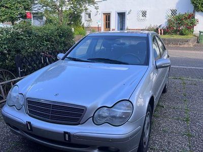Mercedes C180
