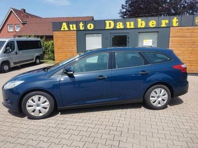 Gebraucht Ford Focus 101 PS (74 kW) 2014 Blau Kombi