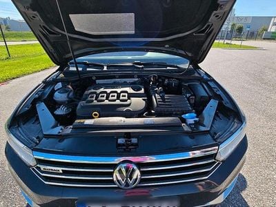 Gebraucht VW Passat Alltrack 190 PS (139 kW) 2018 Grau Kombi