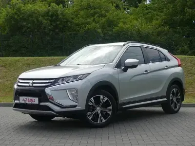 Gebraucht Mitsubishi Eclipse Cross 163 PS (119 kW) 2021 Silber SUV